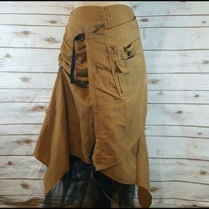 See picture for description. Dry cleaned and ready